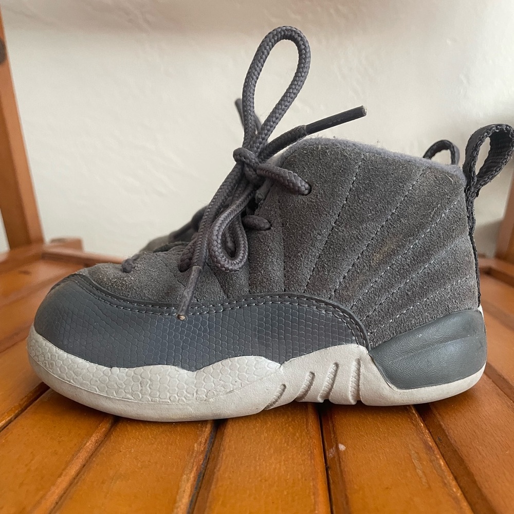 Toddler Jordan Retro 12s Size 7c